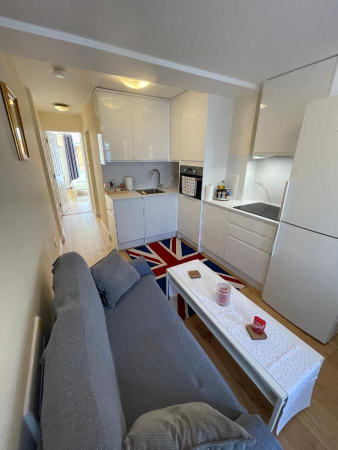 Apartament Sela House - Luton Airport Zewnętrze zdjęcie